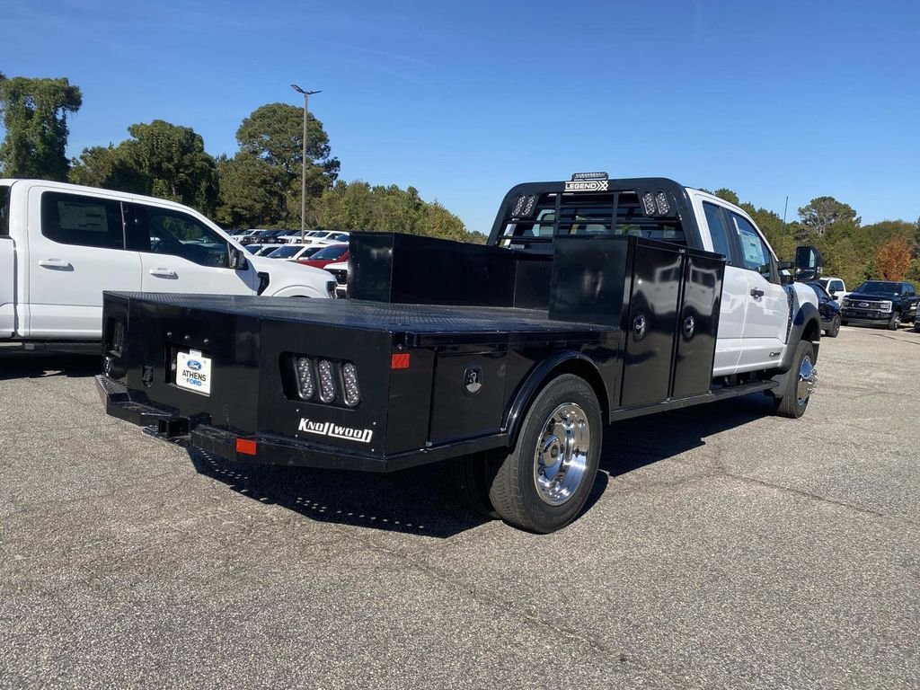 New 2026 Oxford White Ford F-550® XL image 4