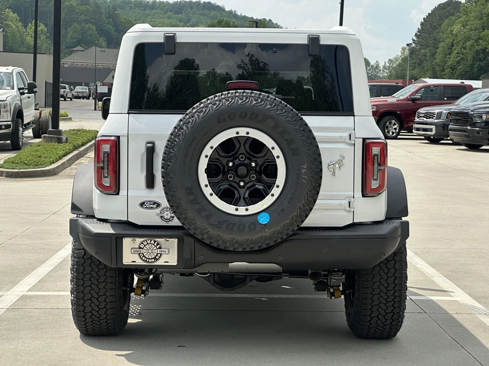 New 2026 Oxford White Ford Badlands® image 6