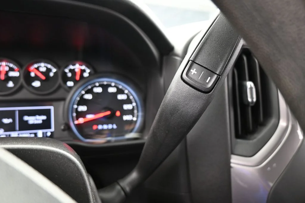 Used 2021 Summit White Chevrolet Custom Trail Boss image 29