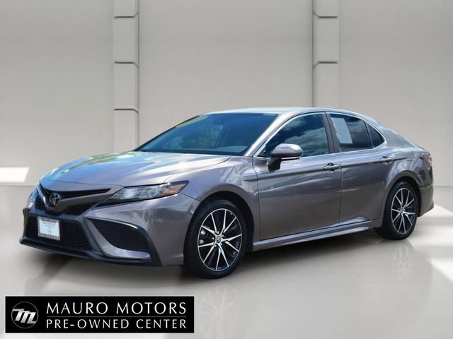 Used 2023 Gray Toyota SE image 8