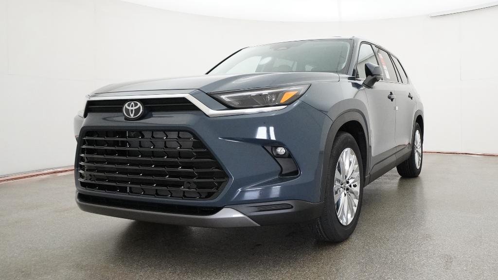 New 2026 Storm Cloud Toyota Platinum image 15