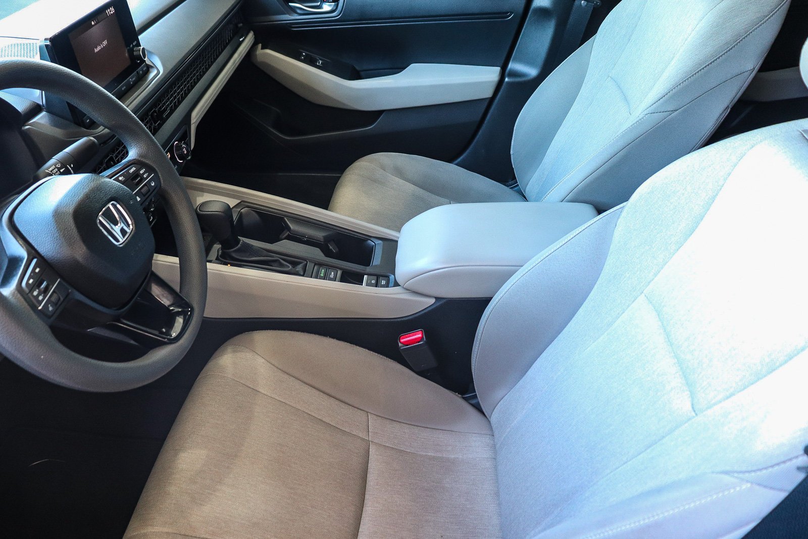 2024 Honda Accord LX - Photo 22