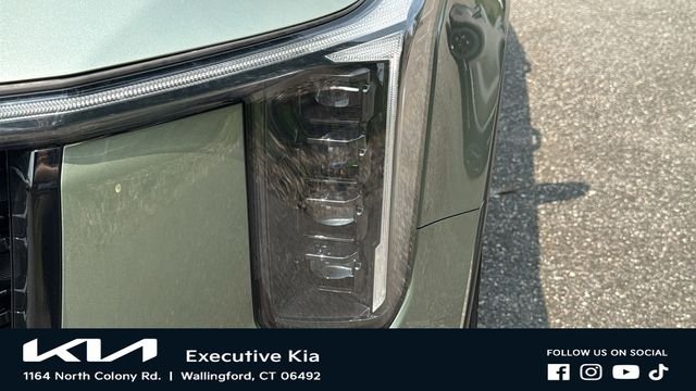 New 2026 Jungle Green Kia X-Line EX AWD image 7