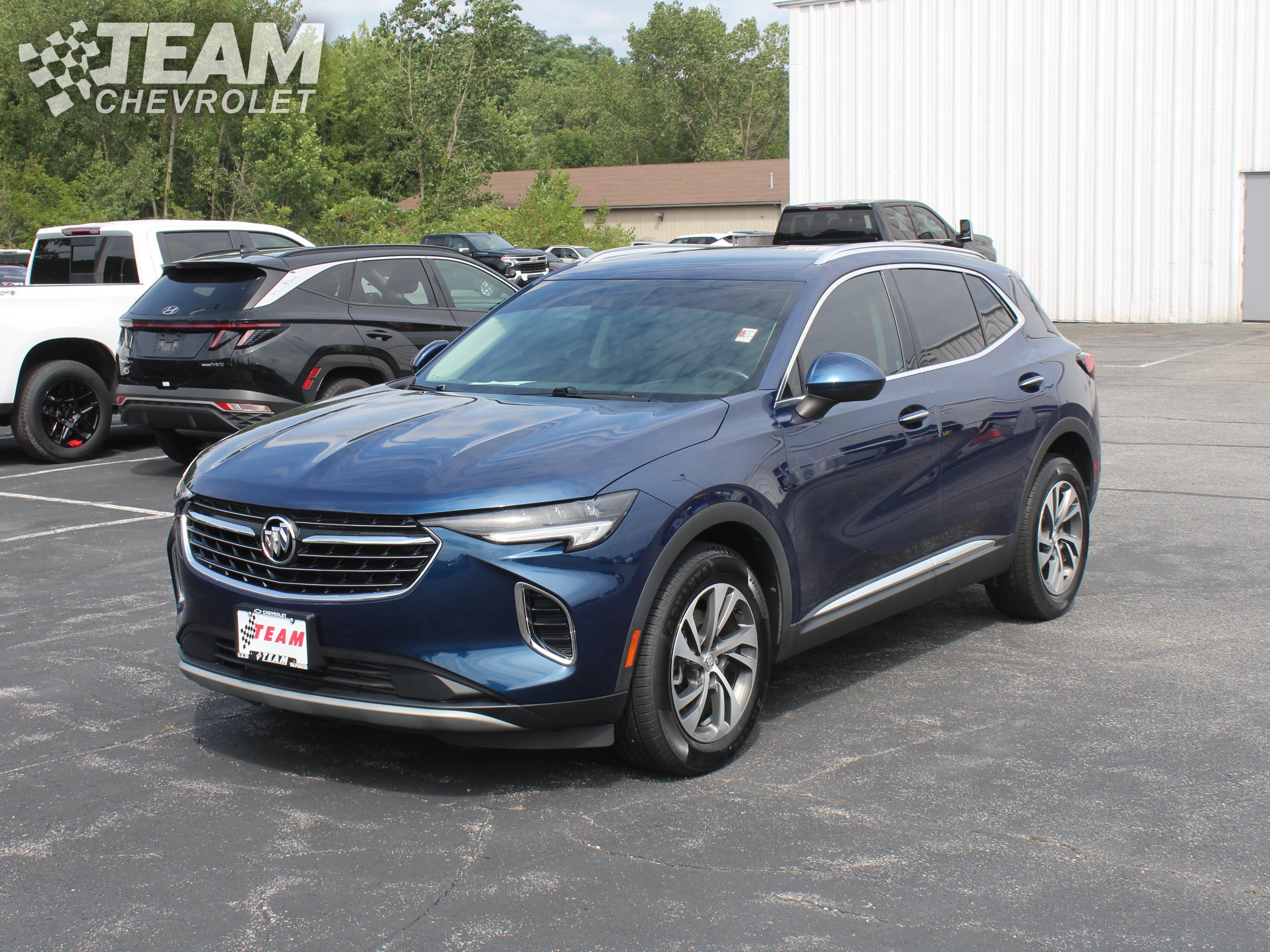 Used 2022 SAPPHIRE METALLIC Buick Essence image 9