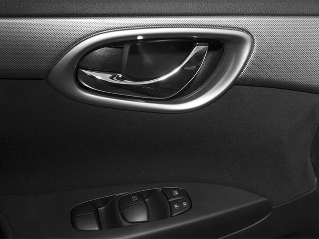 Used 2013 Super Black Nissan SR image 22