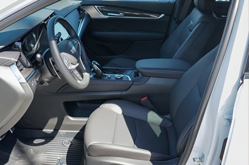2026 Cadillac XT5 Sport - Photo 10