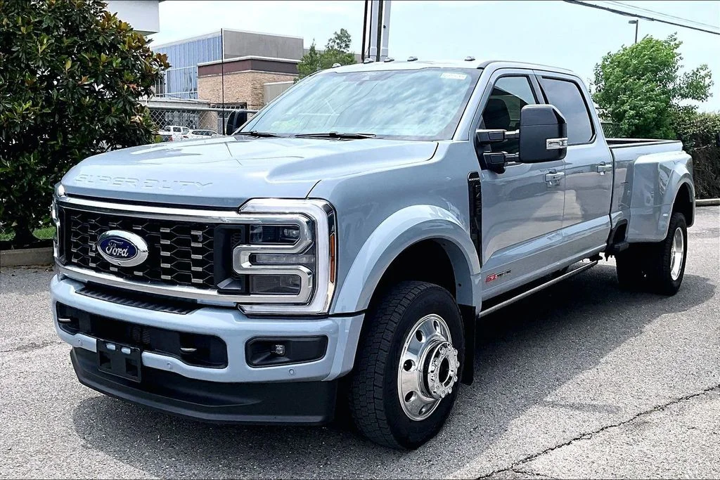 2026 Ford Super Duty F-450® Platinum®