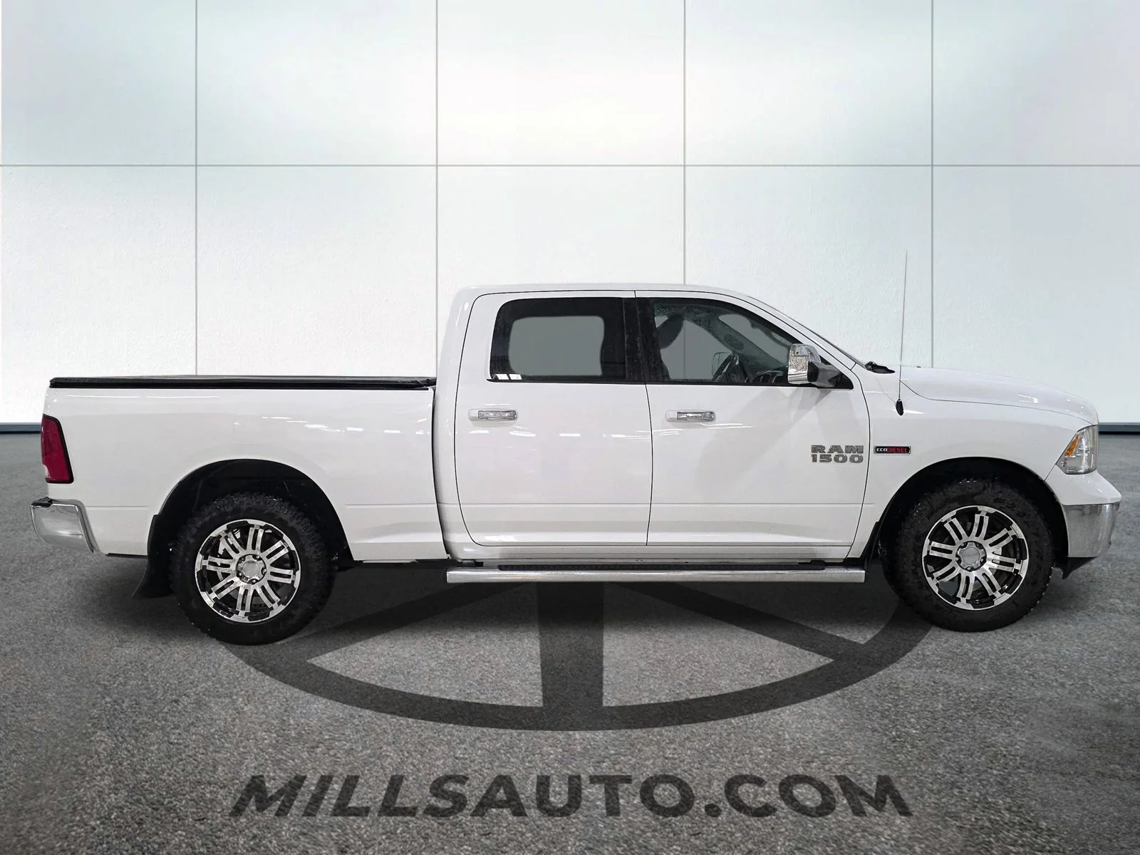 Used 2018 White Ram Big Horn image 9