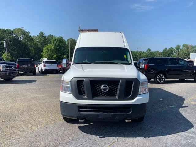 Used 2014 White Nissan S image 3