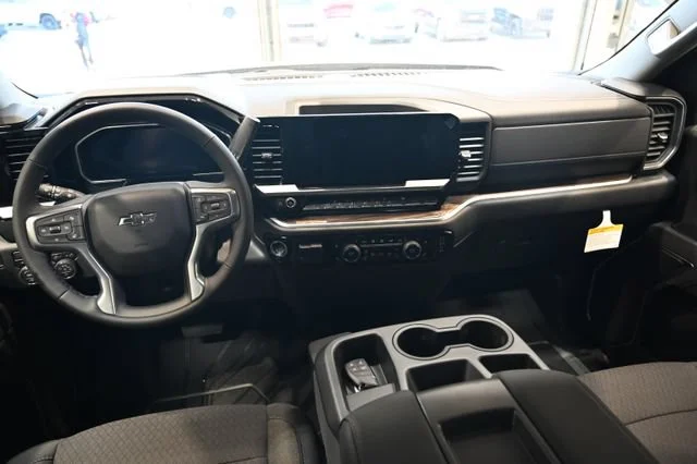 2026 Chevrolet Silverado 1500 RST - Photo 13