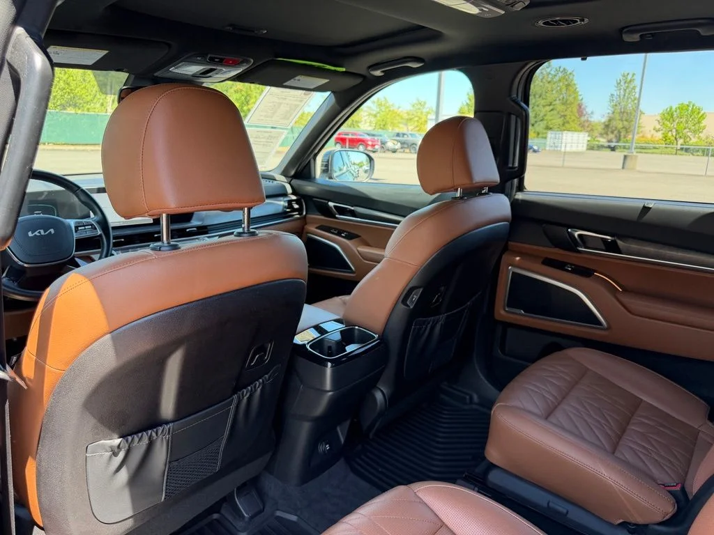 Used 2023 Ebony Black Kia EX X-Line image 30