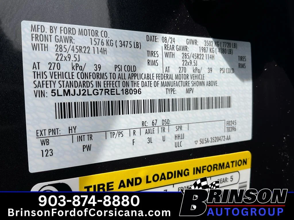 Used 2024 STARLIGHT GRAY METALLIC PC Lincoln Reserve image 39