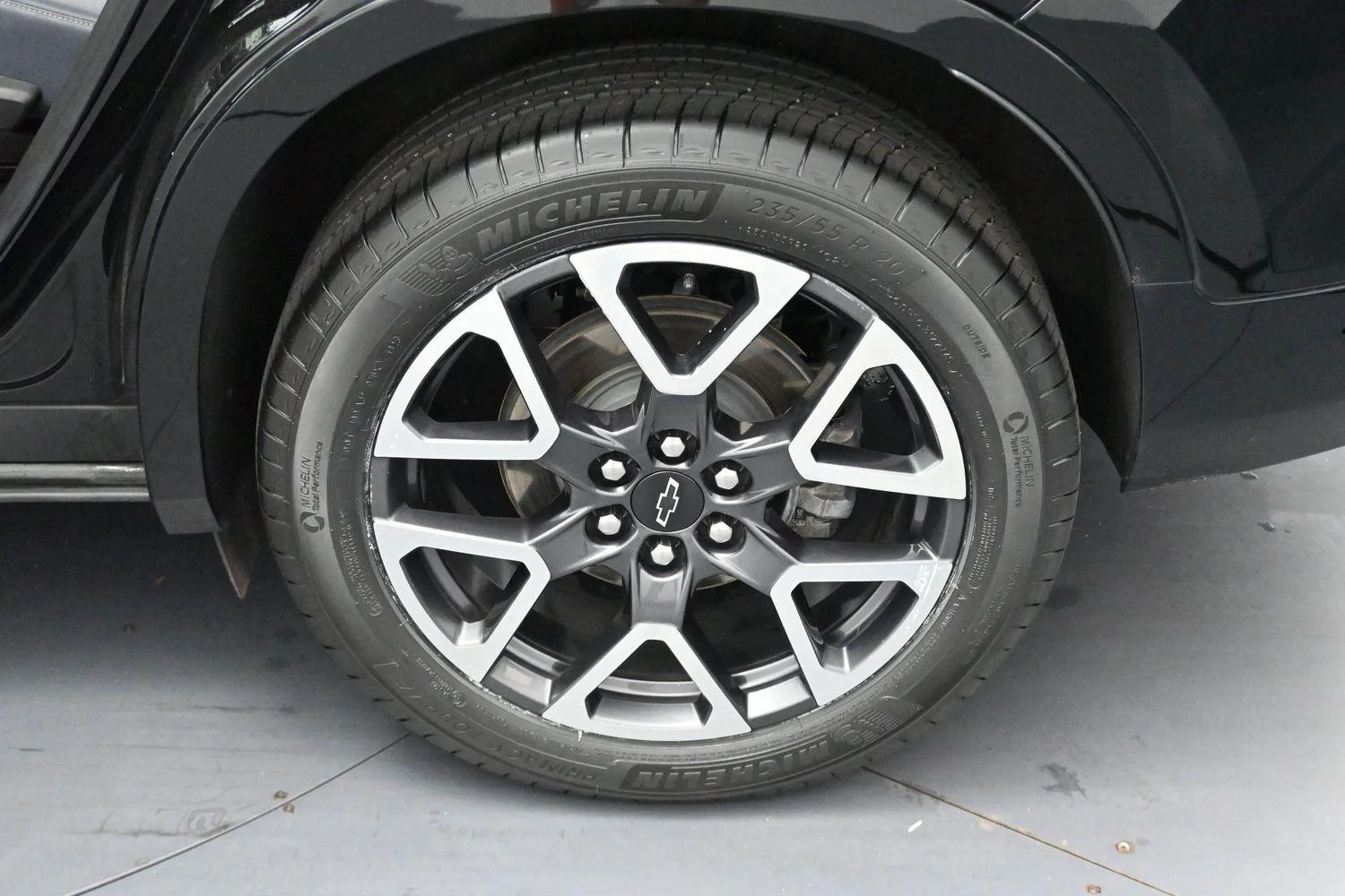 Used 2024 Black Chevrolet RS image 30