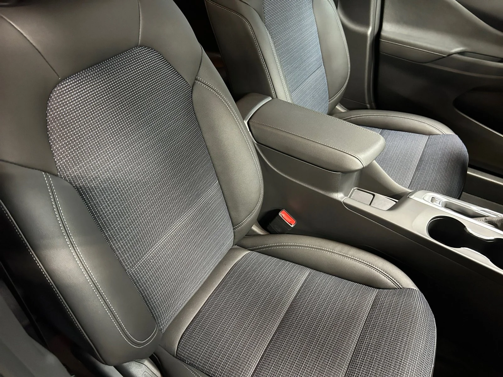 New 2026 Summit White Buick Preferred image 11