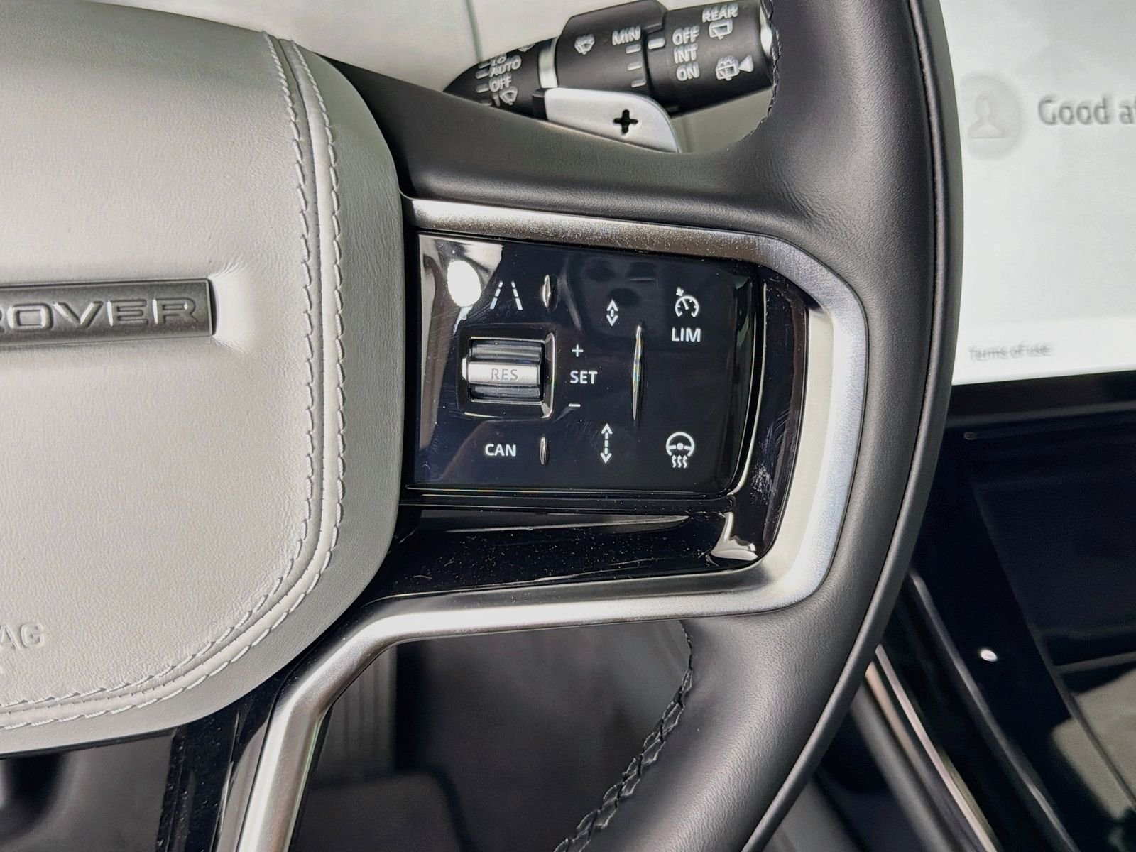 New 2026 Varesine Blue LAND ROVER SE image 13