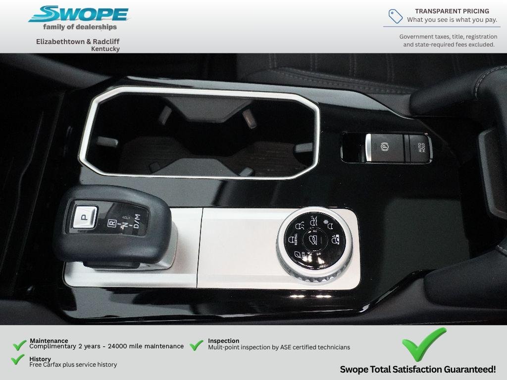 Certified Used 2025 BLACK Mitsubishi SE image 25