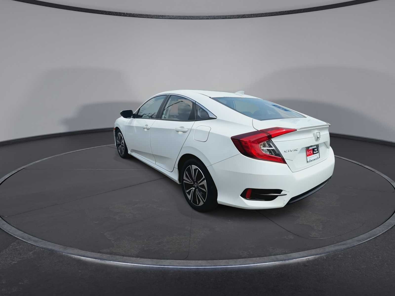 2017 Honda Civic EX-T - Photo 6