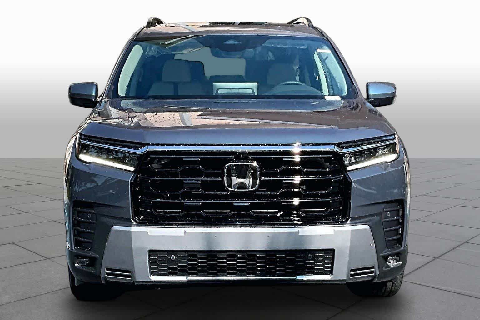 New 2026 Smoke Blue Pearl Honda Touring image 3