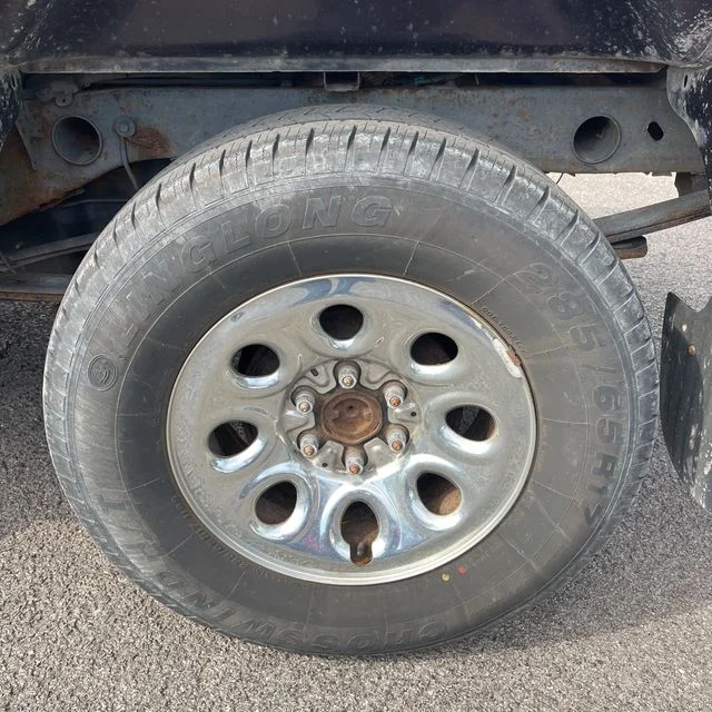 Used 2008 Red Chevrolet LS image 11