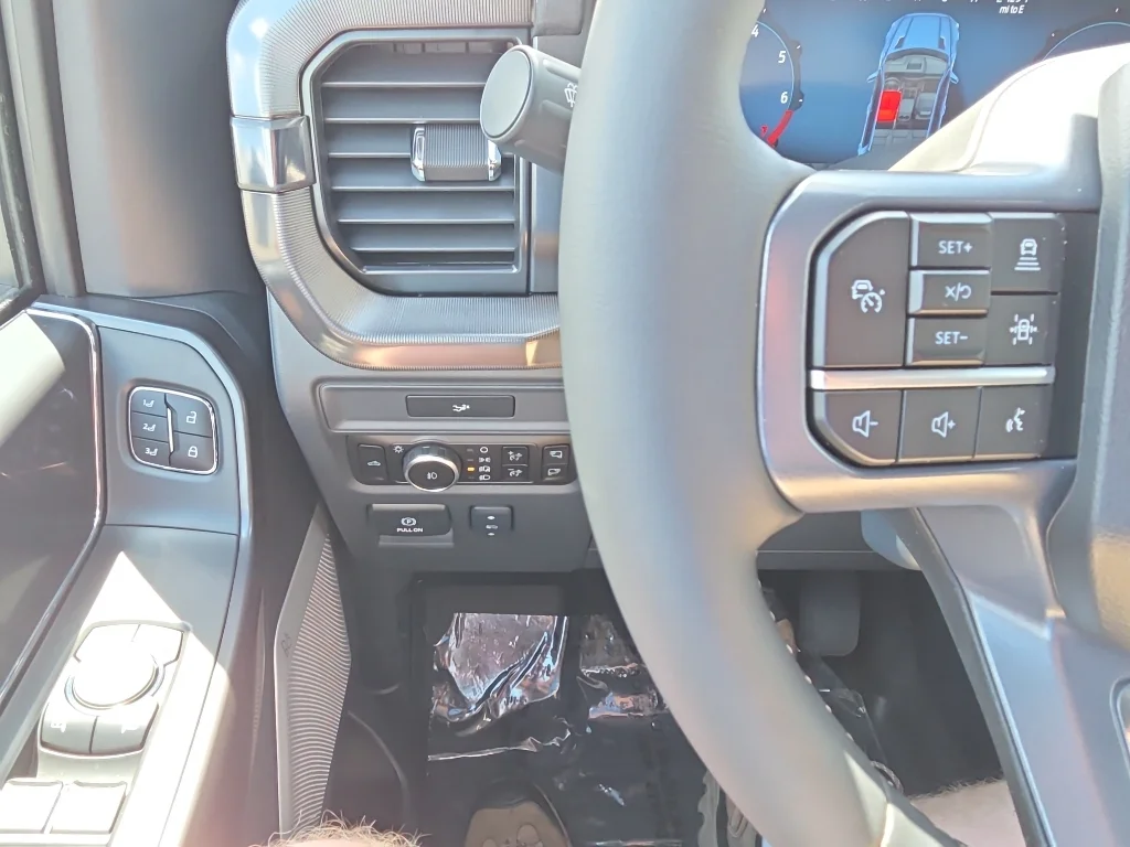 New 2026 Iconic Silver Metallic Ford LARIAT image 11