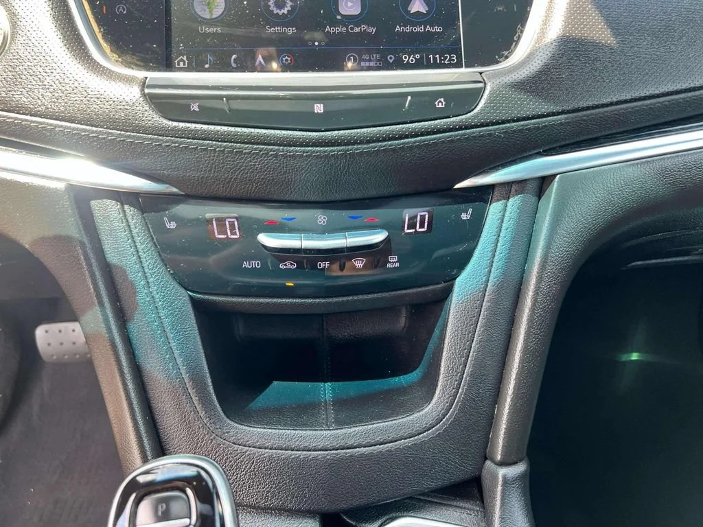 Used 2021 STELLAR BLACK METALLIC Cadillac AWD Premium Luxury image 13