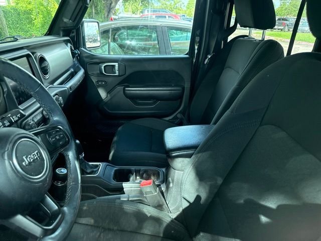 Used 2021 Black Jeep Unlimited Sport S image 13