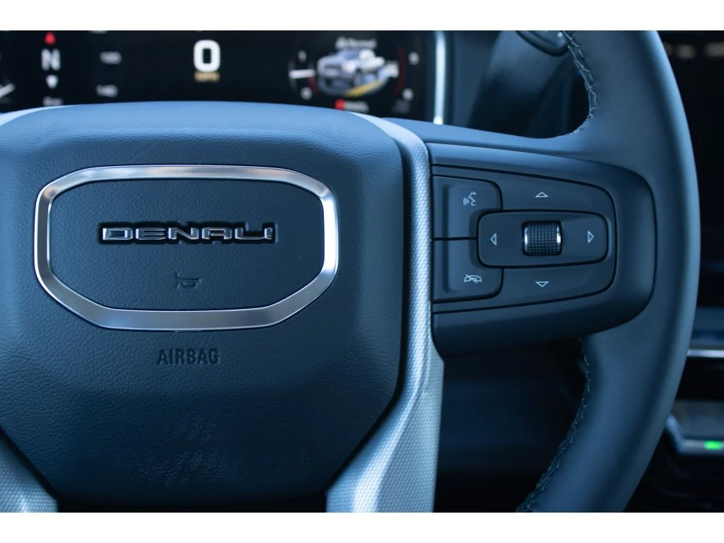 2026 GMC Sierra 3500HD Denali - Photo 38