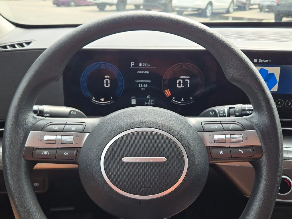 Used 2025 Gray Hyundai SE image 25