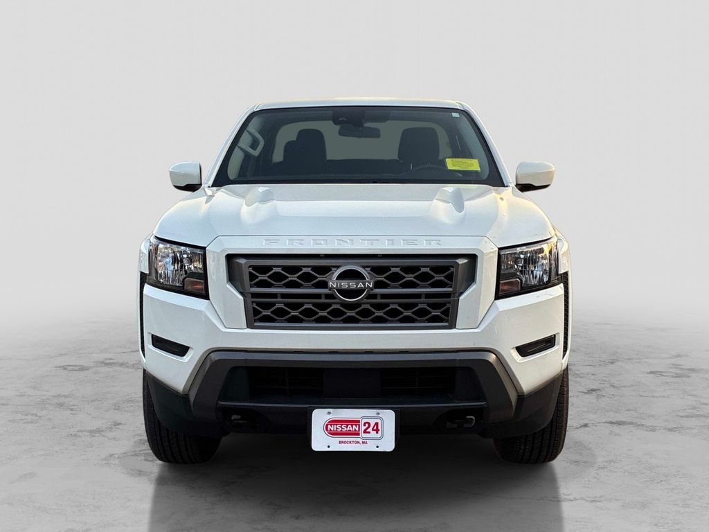 Used 2023 White Nissan SV image 2