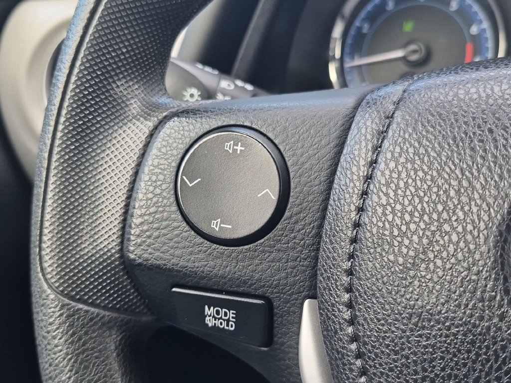 2017 Toyota Corolla LE - Photo 15