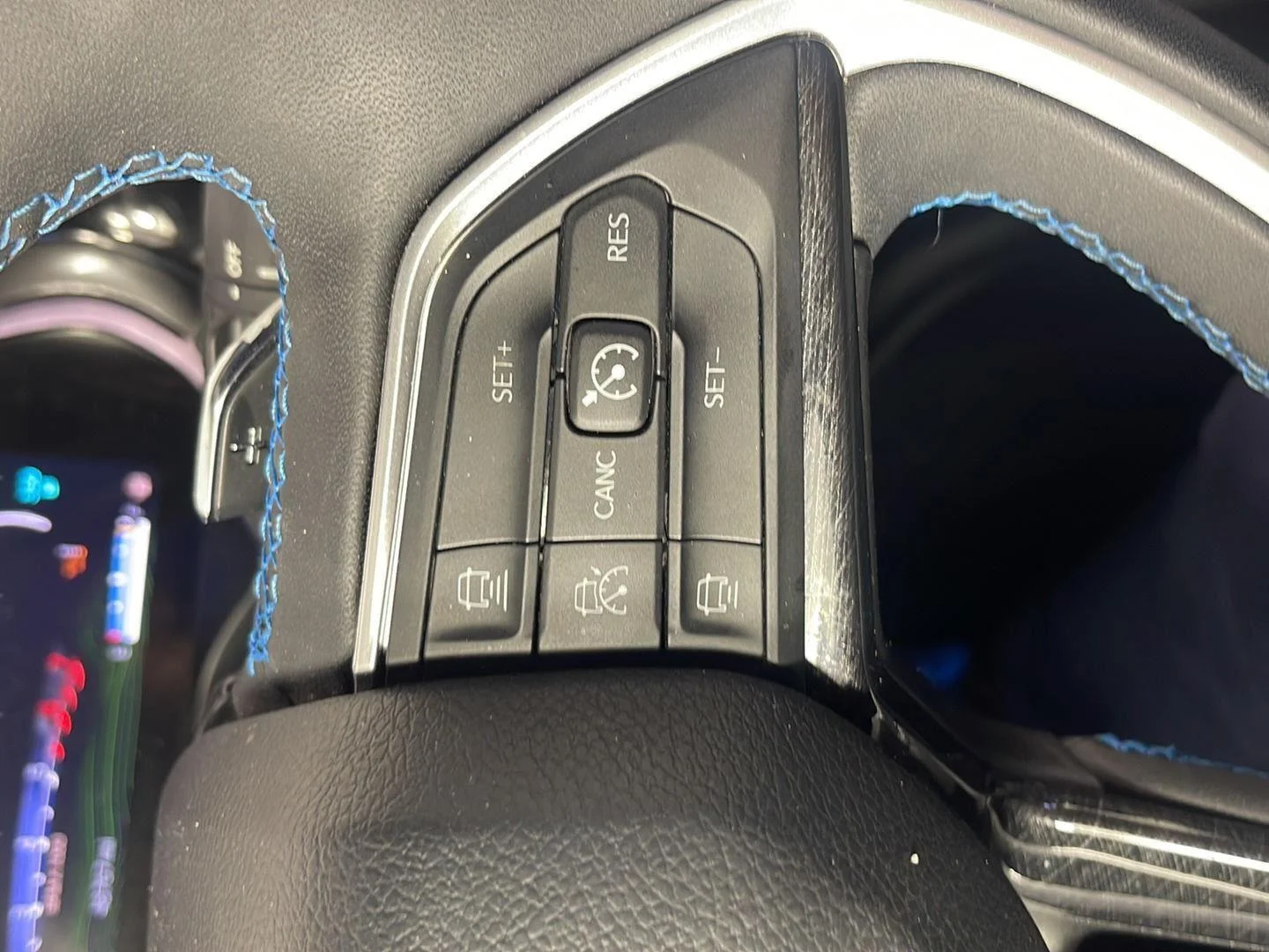 Used 2024 Bright White Clearcoat Jeep Trailhawk image 23
