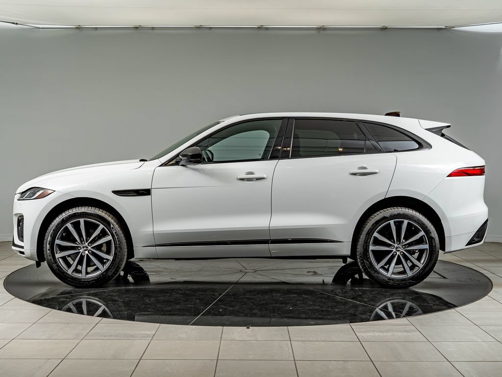 Used 2025 White Jaguar P250 R-Dynamic S image 8