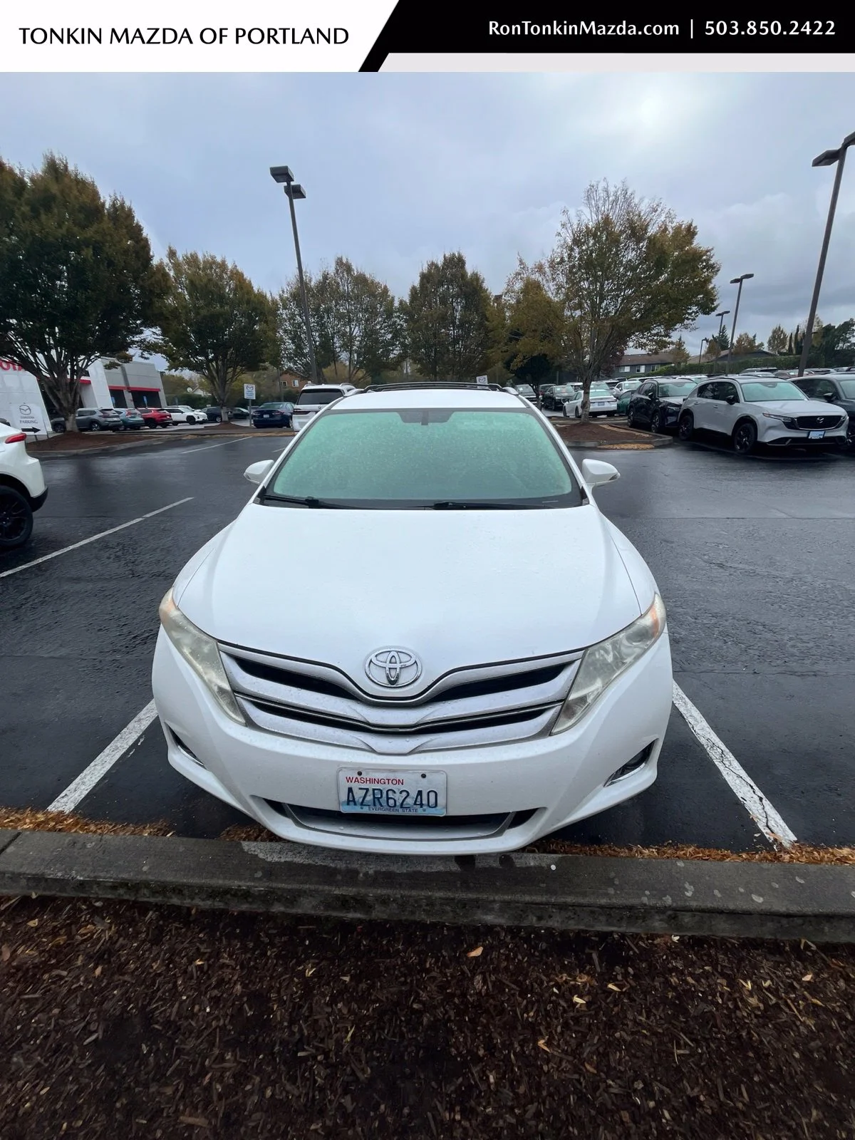 Used 2014 Blizzard Pearl Toyota LE image 1