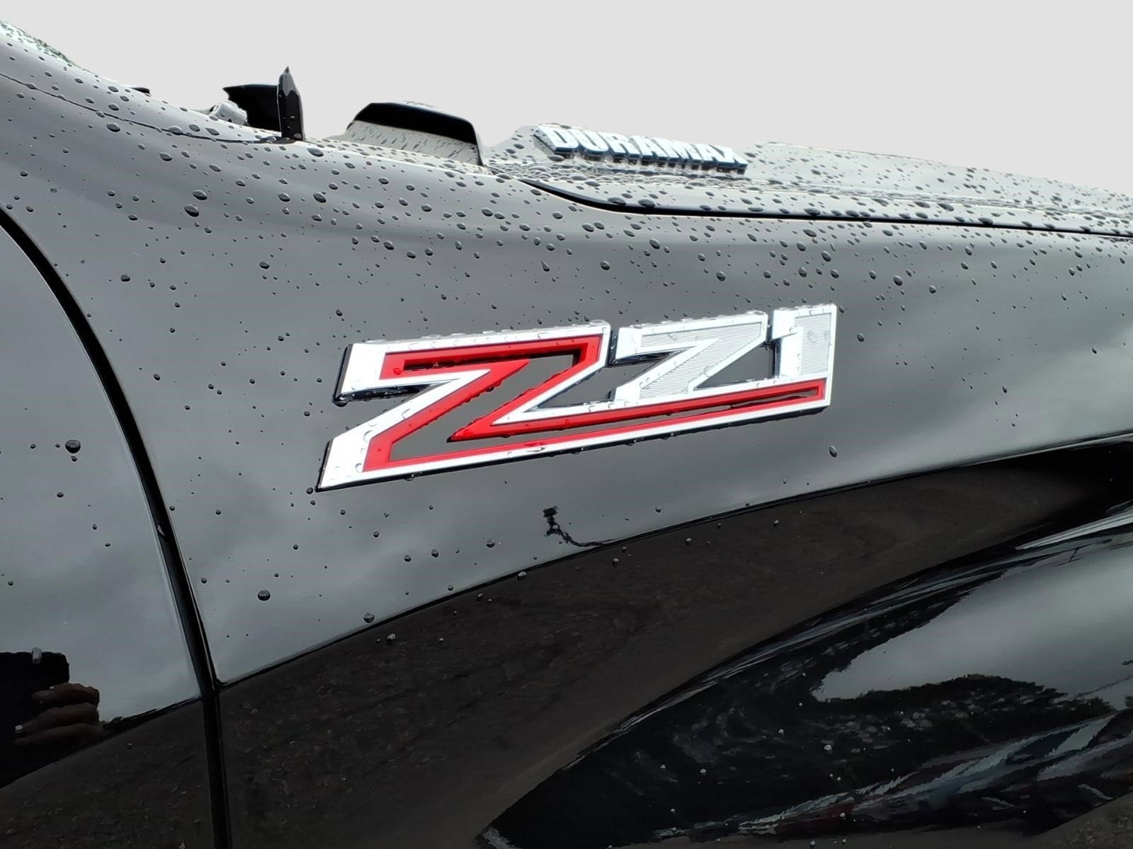 2025 Chevrolet Silverado 1500 LTZ - Photo 8
