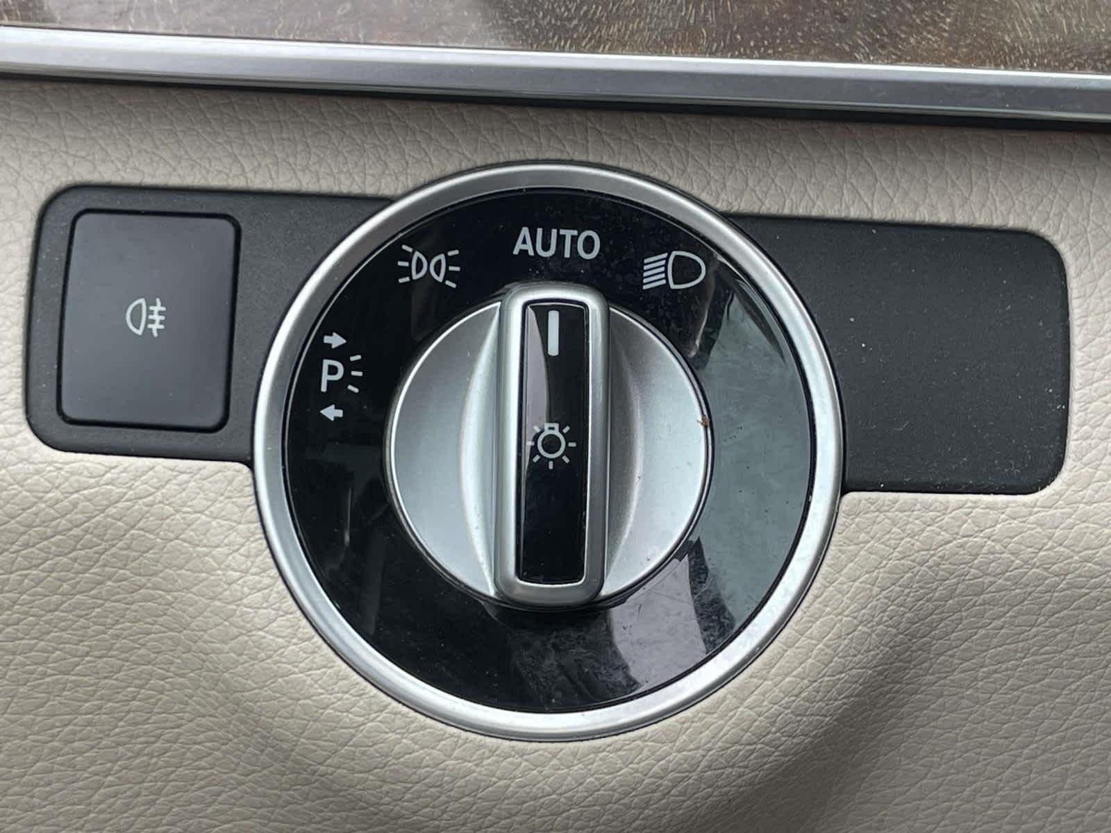 Used 2015 Polar White Mercedes-Benz E 350 Sport image 33