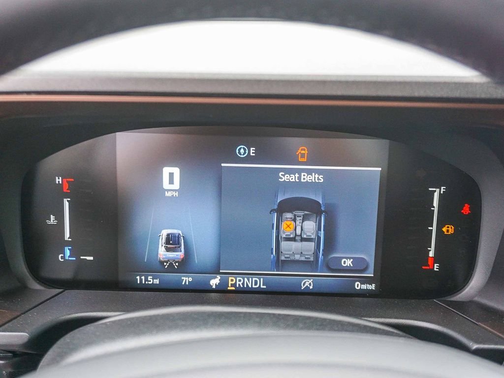 New 2026 Azure Gray Metallic Tri-Coat Ford Outer Banks image 21