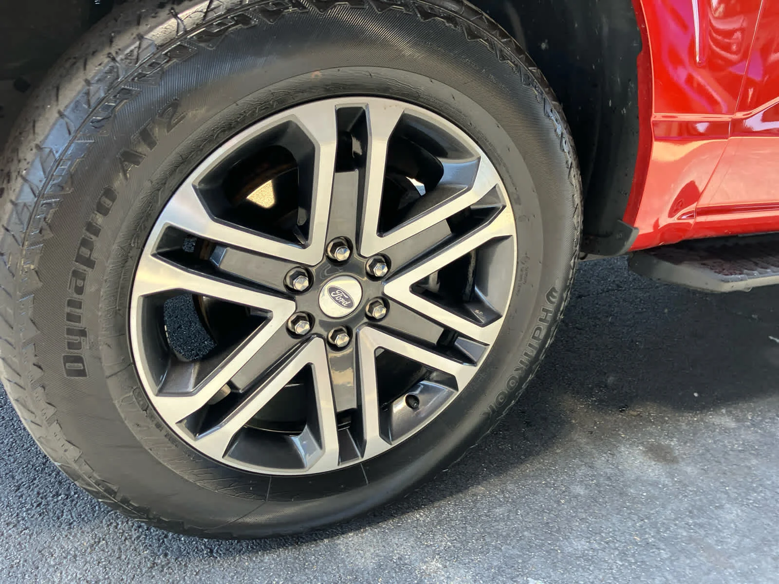 Used 2023 Hot Pepper Red Metallic Tinted Clearcoat Ford XL image 6