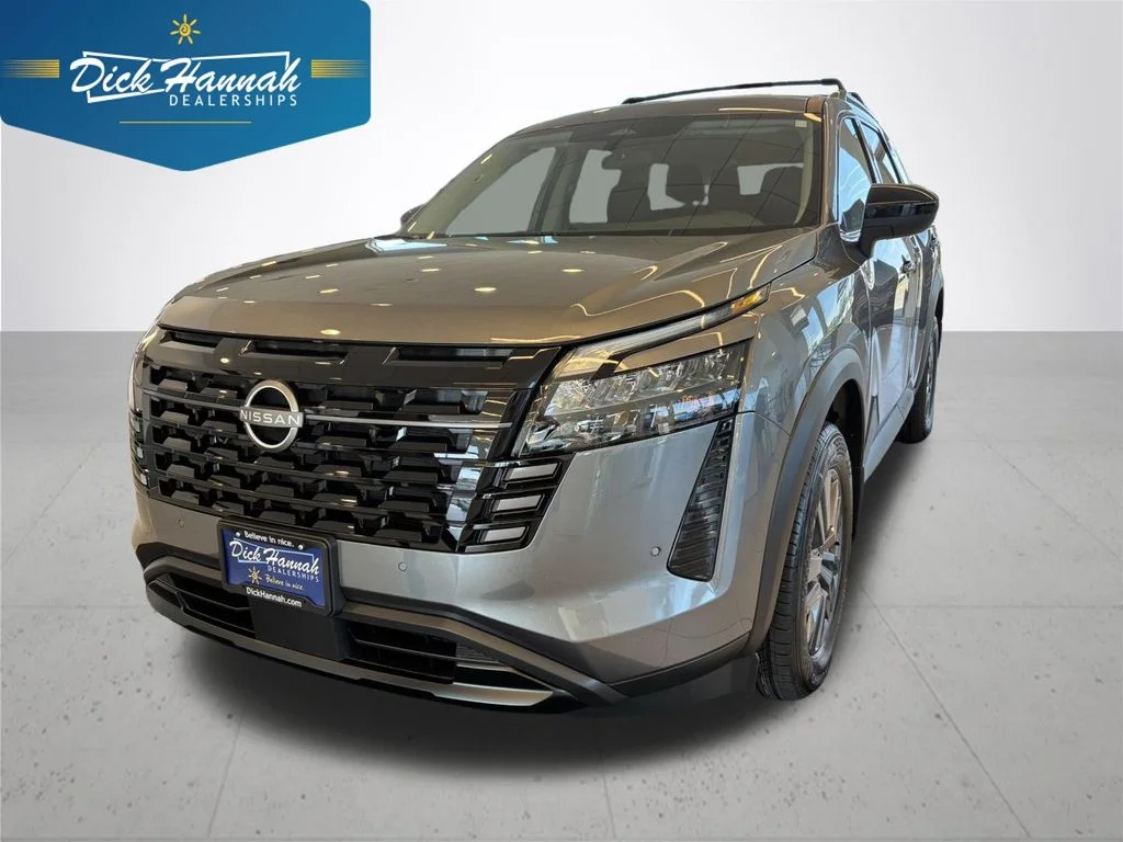 2026 Nissan Pathfinder SV 4WD's photo