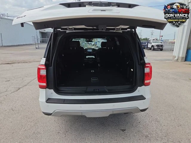 Used 2020 White Ford XLT image 23