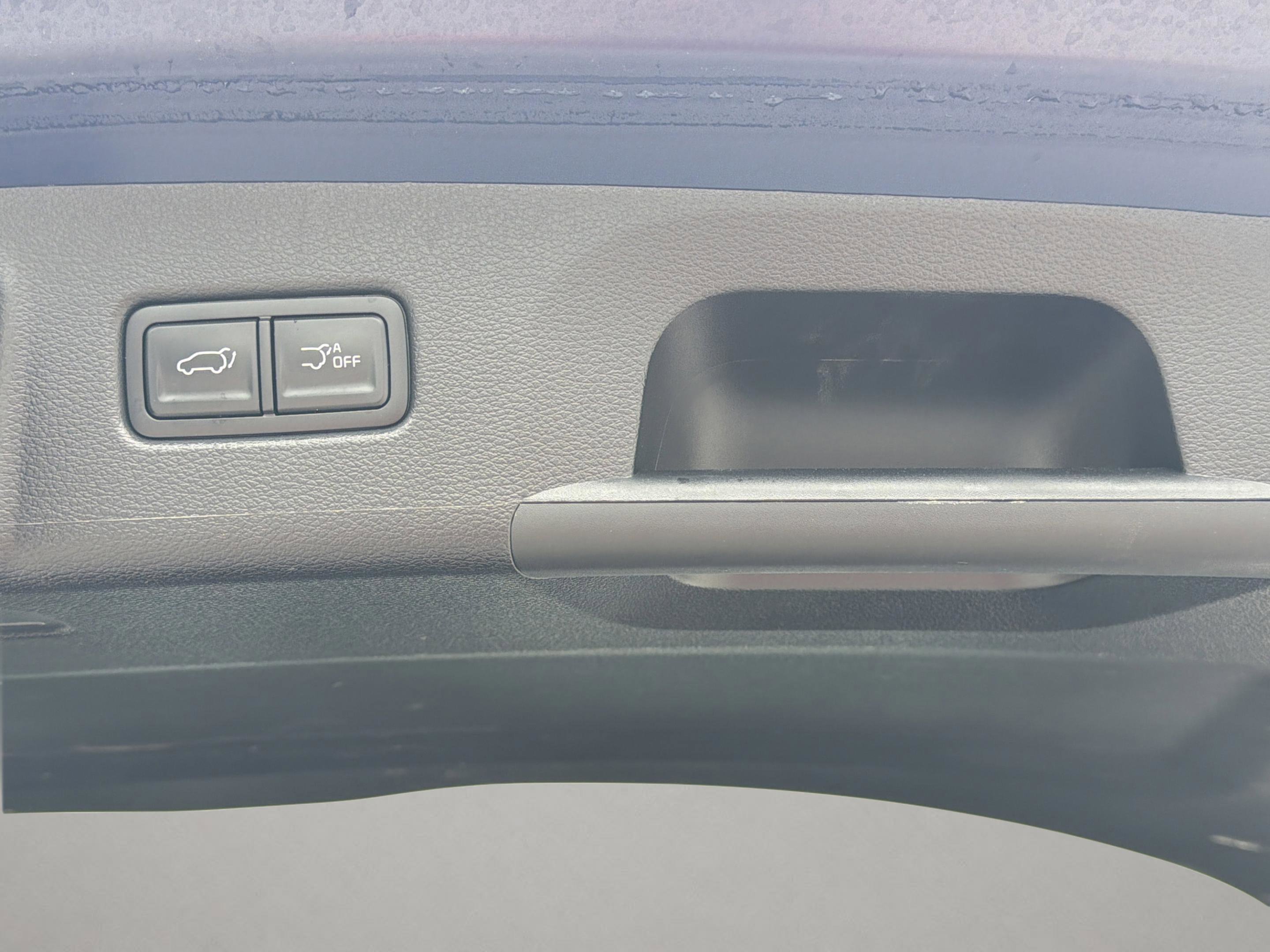 Used 2025 Midnight Lake Blue Kia SX-Prestige X-Line image 31