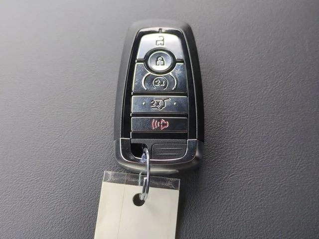 New 2026 Carbonized Gray Metallic Ford Tremor® image 29