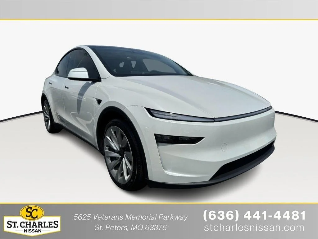 Used 2026 White Tesla Long Range image 1