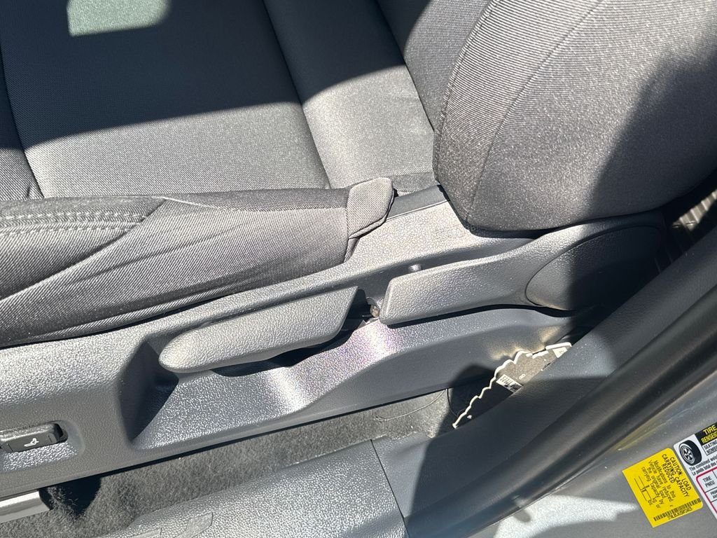 Used 2025 Silver Toyota SR5 image 45