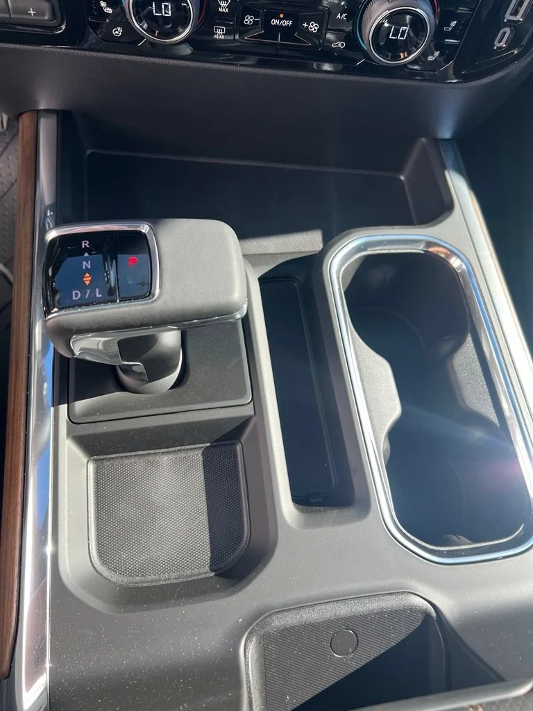 2026 Chevrolet Silverado 1500 High Country - Photo 17
