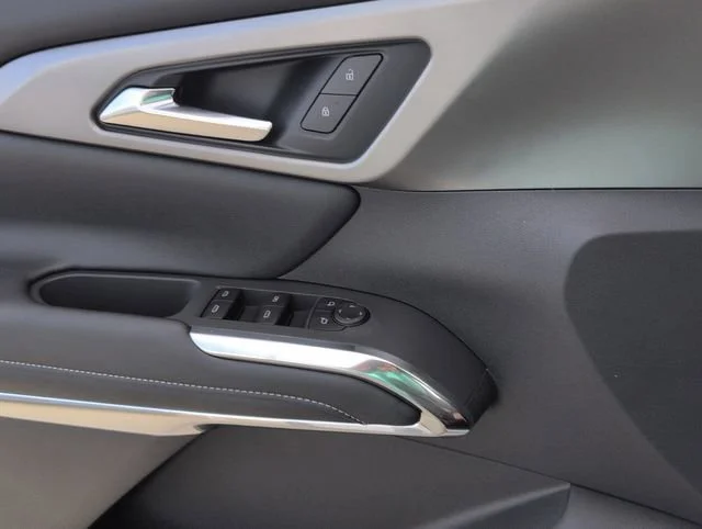2026 Chevrolet Traverse LT - Photo 13