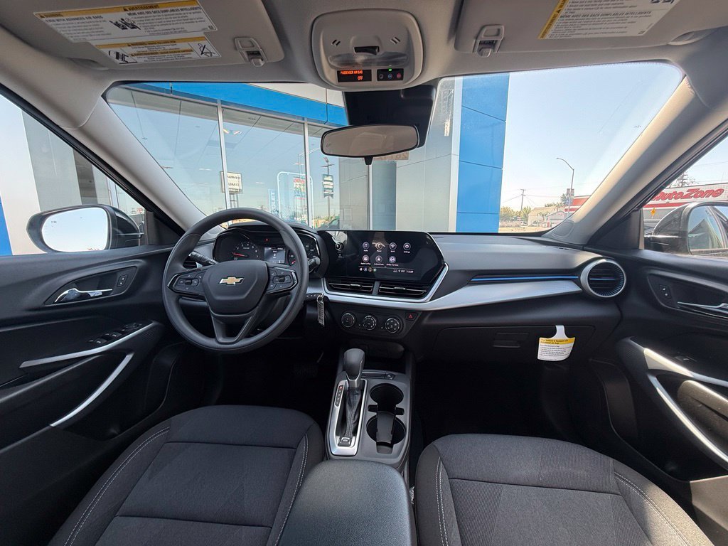 2026 Chevrolet Trax LS - Photo 17