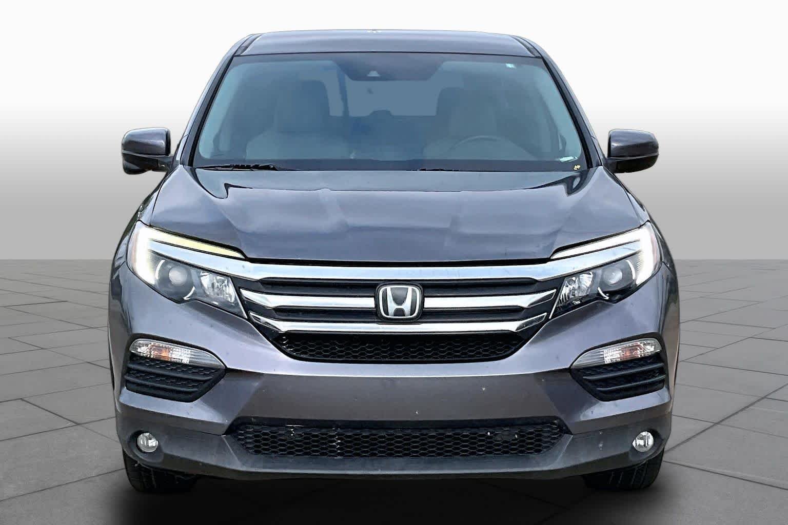 Used 2018 Modern Steel Metallic Honda EX image 3