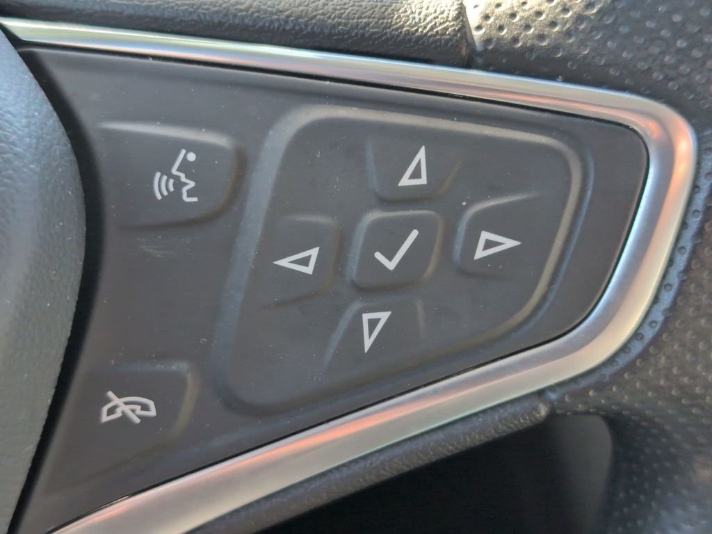 Used 2023 White Chevrolet LS image 22