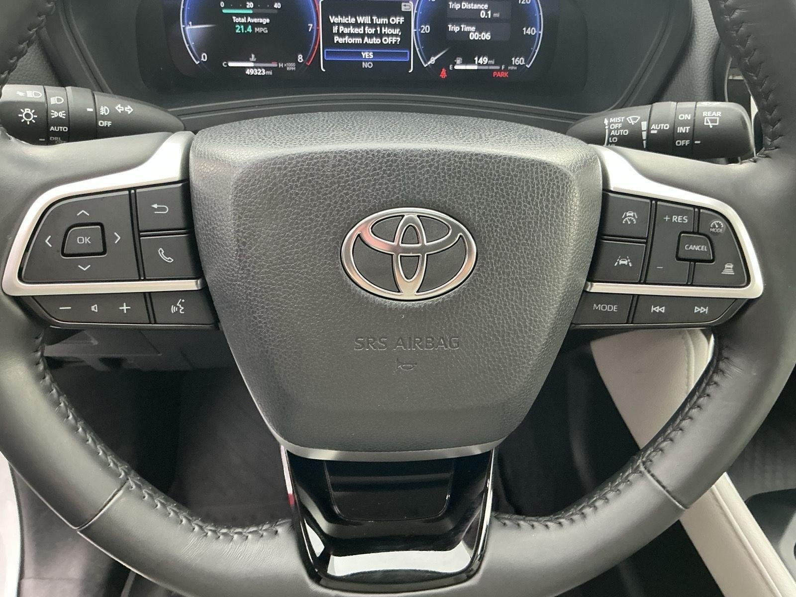 Certified Used 2024 Wind Chill Pearl Toyota Limited image 8