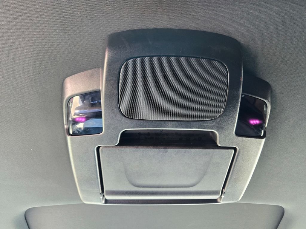 Used 2022 White Honda Black Edition image 19